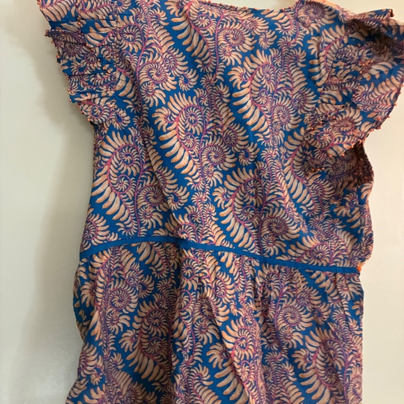 Anthropologie Vneck flutter sleeve women’s top - Picture 3 of 5